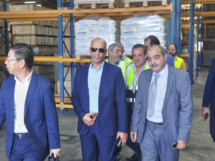 شركة دمياط لتداول الحاويات تستقبل وفدًا من COSCO في زيارة لتعزيز نقل الحاويات براً بين المحافظات