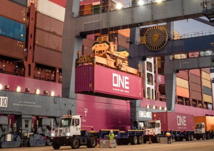 انخفاض صادرات الحاويات الأوروبية إلى الشرق الأوسط والهند بنسبة 10.8% في النصف الأول