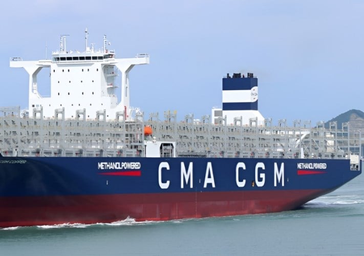 شركة CMA CGM تستلم سفينة حاويات عملاقة تعمل بالميثانول من هيونداي سامهو